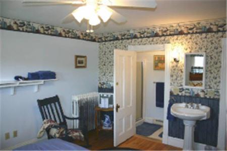 The Young House Bed And Breakfast Millinocket Rum bild